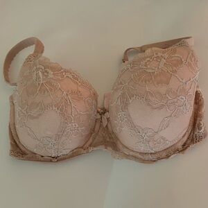 Victorias secret bra 34DDD